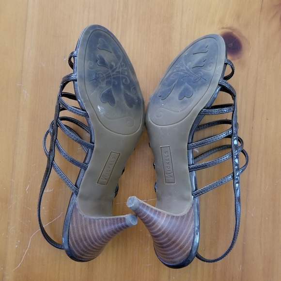 Nickels dress shoes with heels - Picture 5 of 5